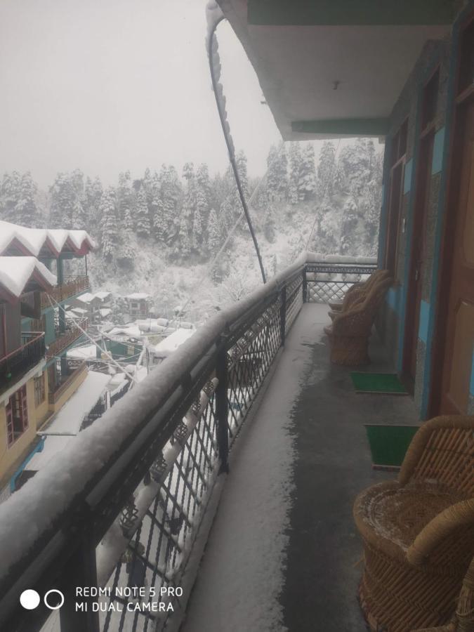 Non Stop Cafe Hostel & Stay Manali  Bagian luar foto