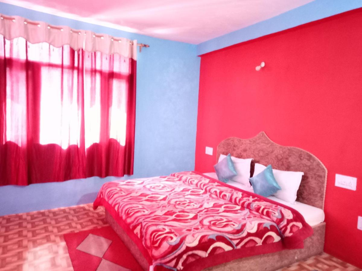 Non Stop Cafe Hostel & Stay Manali  Bagian luar foto