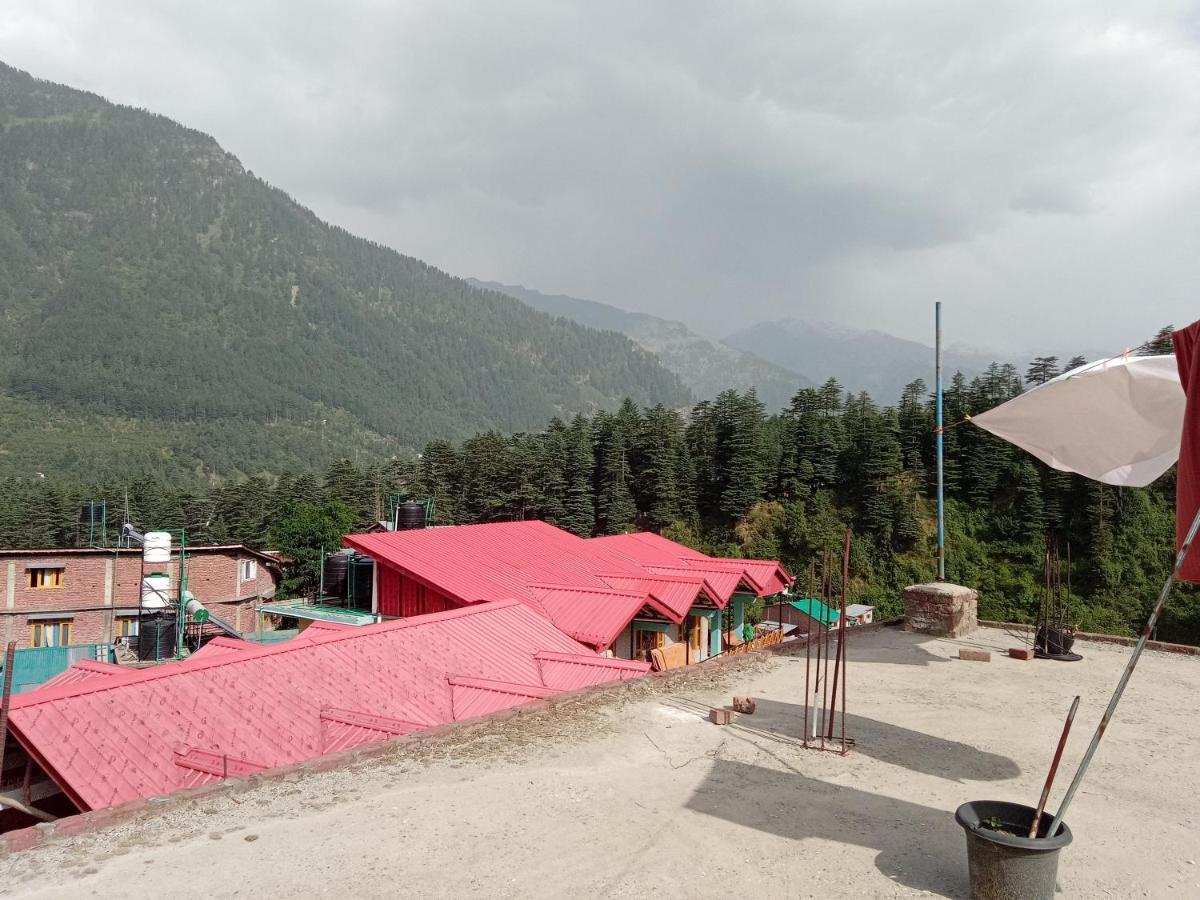 Non Stop Cafe Hostel & Stay Manali  Bagian luar foto